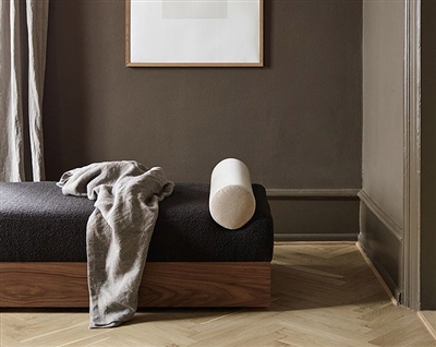 China's foreign trade started steadily and the total export value in the firs...